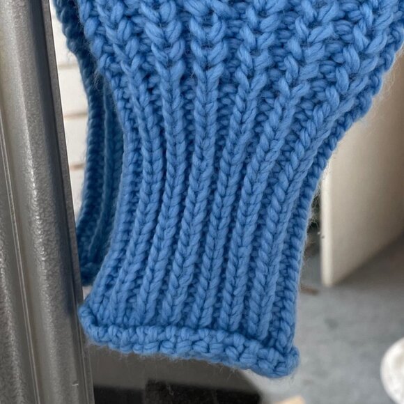 (NWT) Chunky Knit , Roll neck. Turtle Neck Sweater, Blue, Size XS - Picture 3 of 5